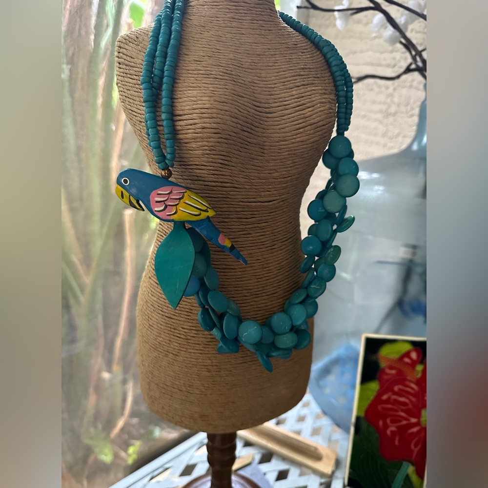 Vintage wood parrot necklace
